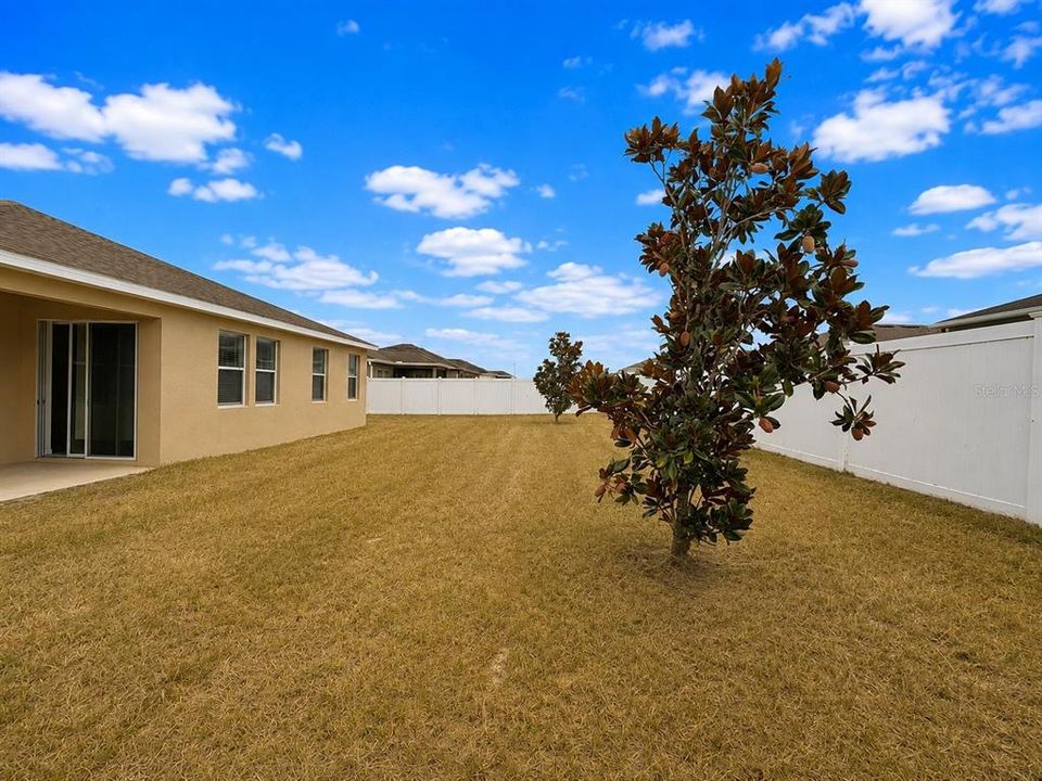 For Rent: $2,500 (3 beds, 2 baths, 2001 Square Feet)