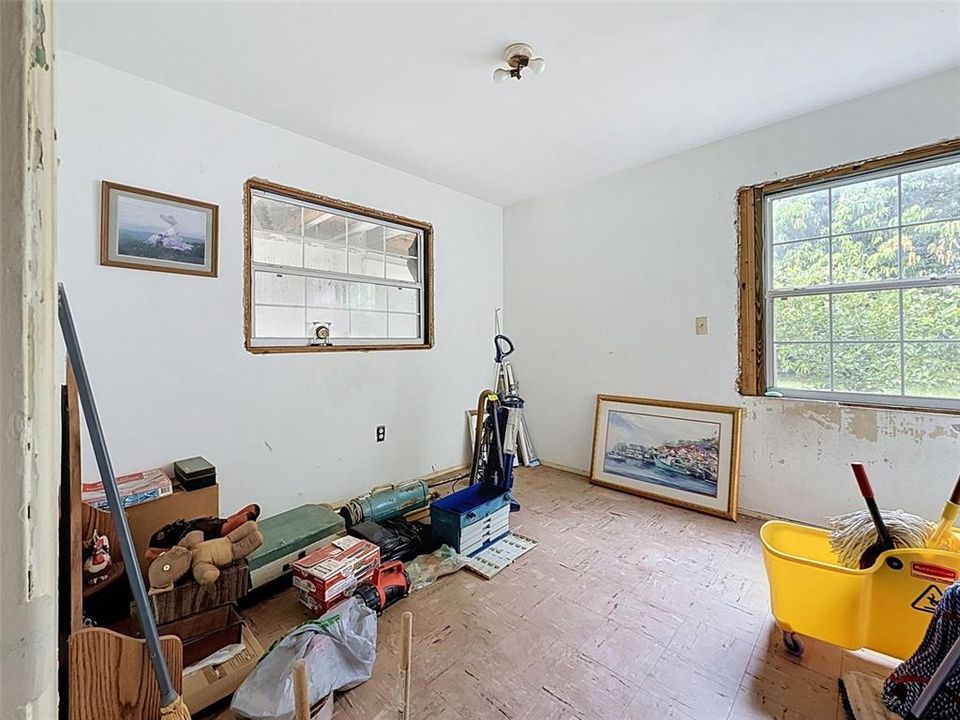 En Venta: $249,000 (2 camas, 1 baños, 696 Pies cuadrados)