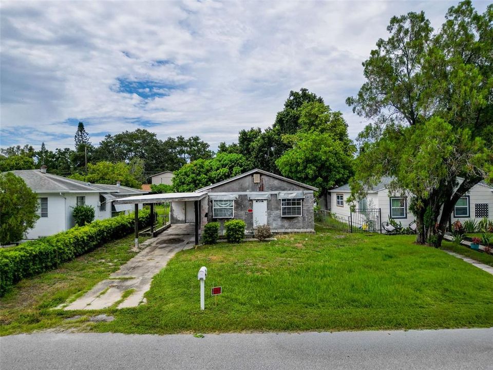 En Venta: $249,000 (2 camas, 1 baños, 696 Pies cuadrados)