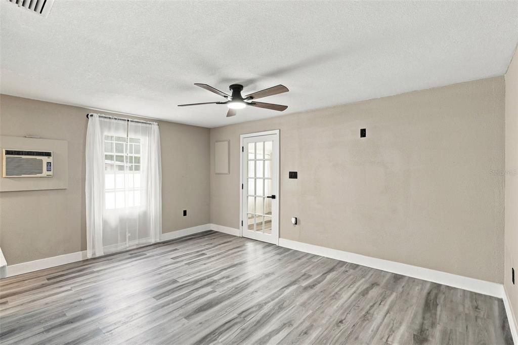 En Venta: $325,000 (2 camas, 2 baños, 1168 Pies cuadrados)