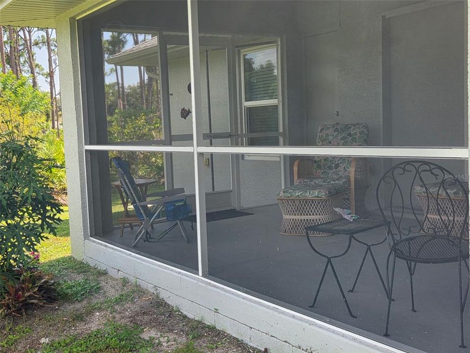 For Rent: $1,800 (3 beds, 2 baths, 1556 Square Feet)