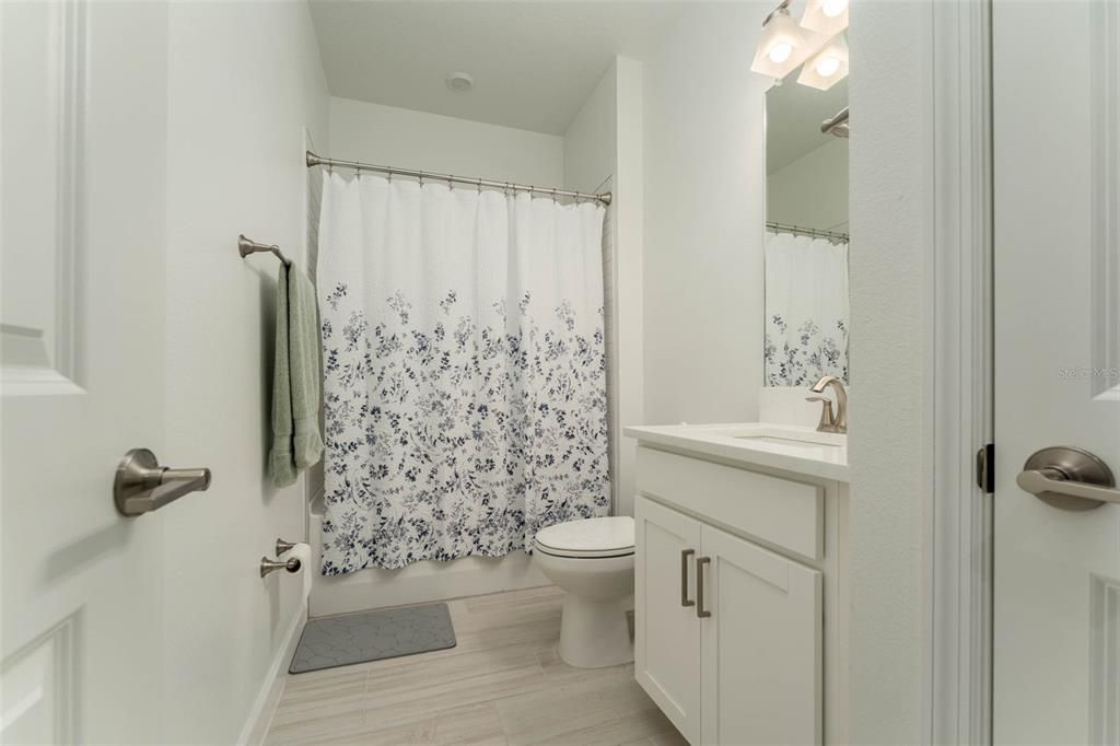For Sale: $285,000 (3 beds, 2 baths, 1490 Square Feet)