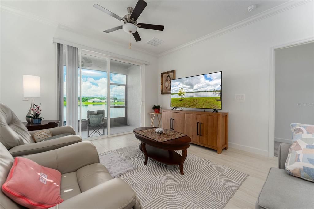 For Sale: $285,000 (3 beds, 2 baths, 1490 Square Feet)