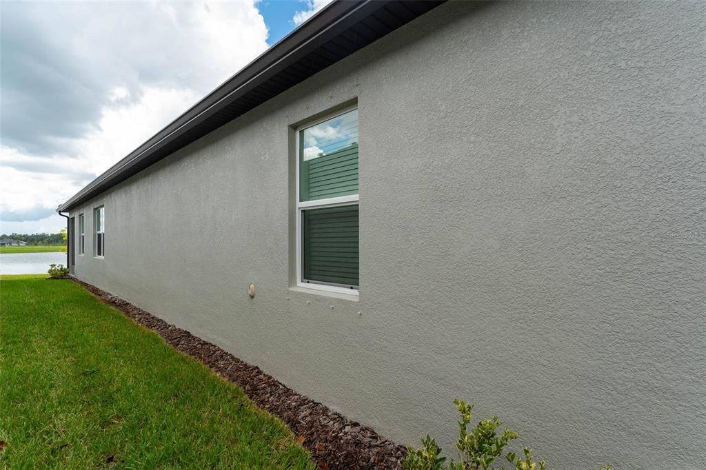For Sale: $285,000 (3 beds, 2 baths, 1490 Square Feet)