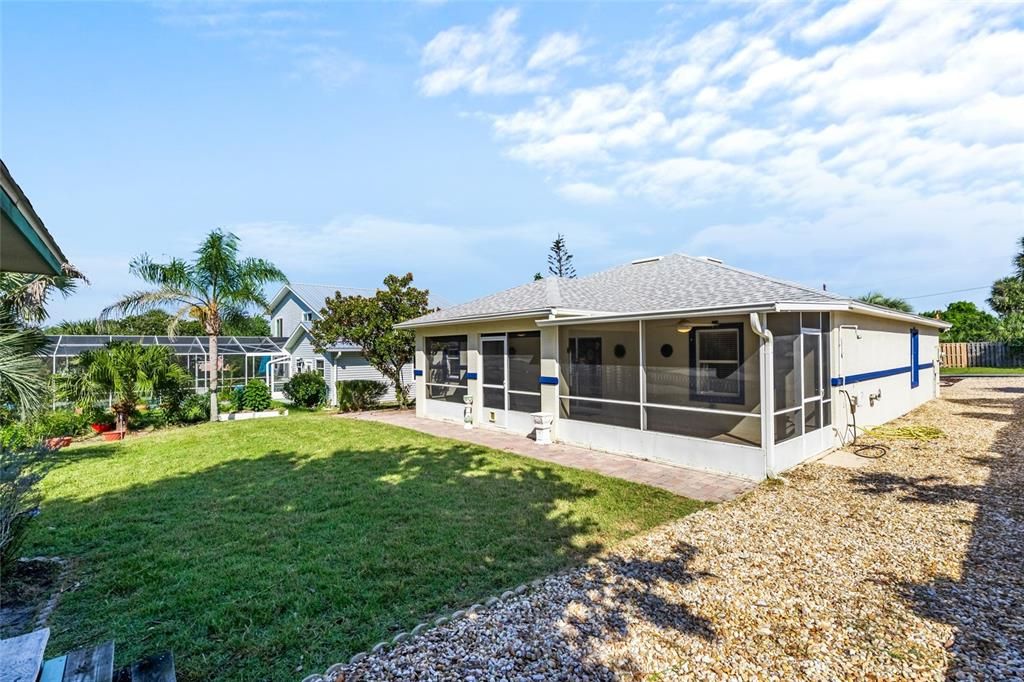 For Sale: $499,000 (3 beds, 2 baths, 1636 Square Feet)