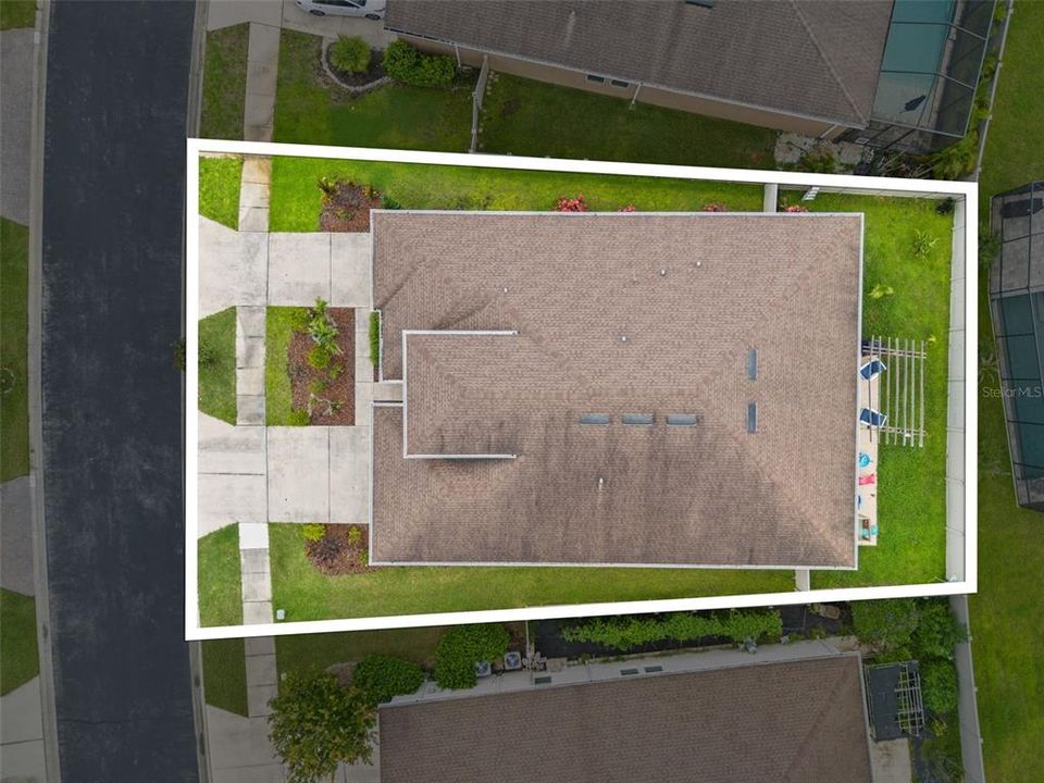 En Venta: $547,900 (4 camas, 3 baños, 2616 Pies cuadrados)