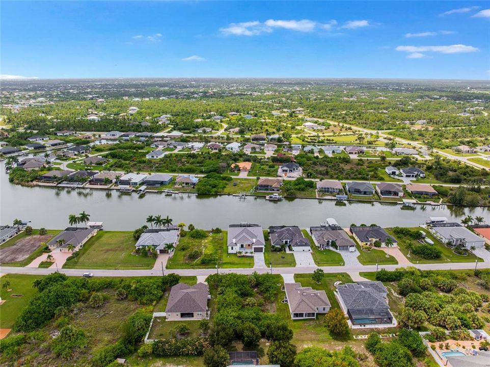 For Sale: $1,705,000 (5 beds, 4 baths, 3080 Square Feet)