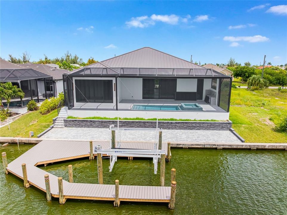 For Sale: $1,705,000 (5 beds, 4 baths, 3080 Square Feet)
