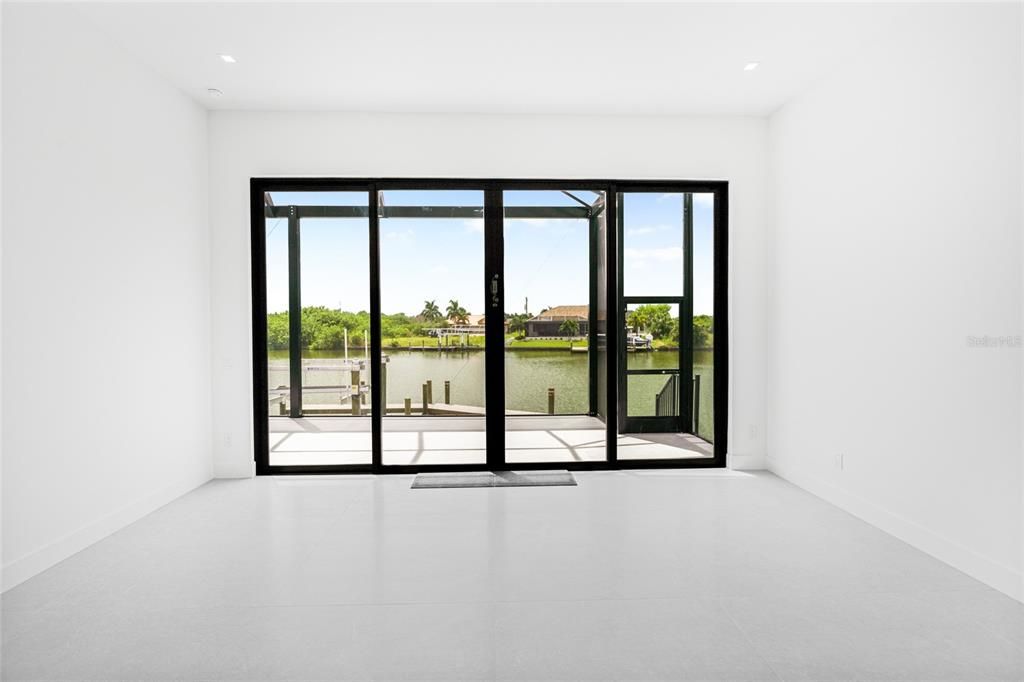For Sale: $1,705,000 (5 beds, 4 baths, 3080 Square Feet)