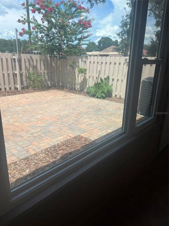 For Sale: $239,900 (2 beds, 2 baths, 1194 Square Feet)