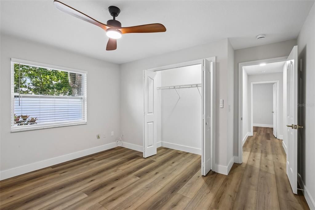 En Venta: $774,900 (4 camas, 3 baños, 2470 Pies cuadrados)