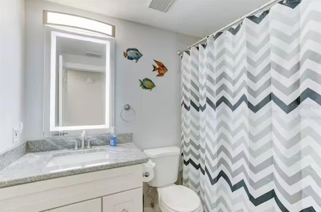 В аренду: $1,850 (2 спален, 2 ванн, 900 Квадратных фут)