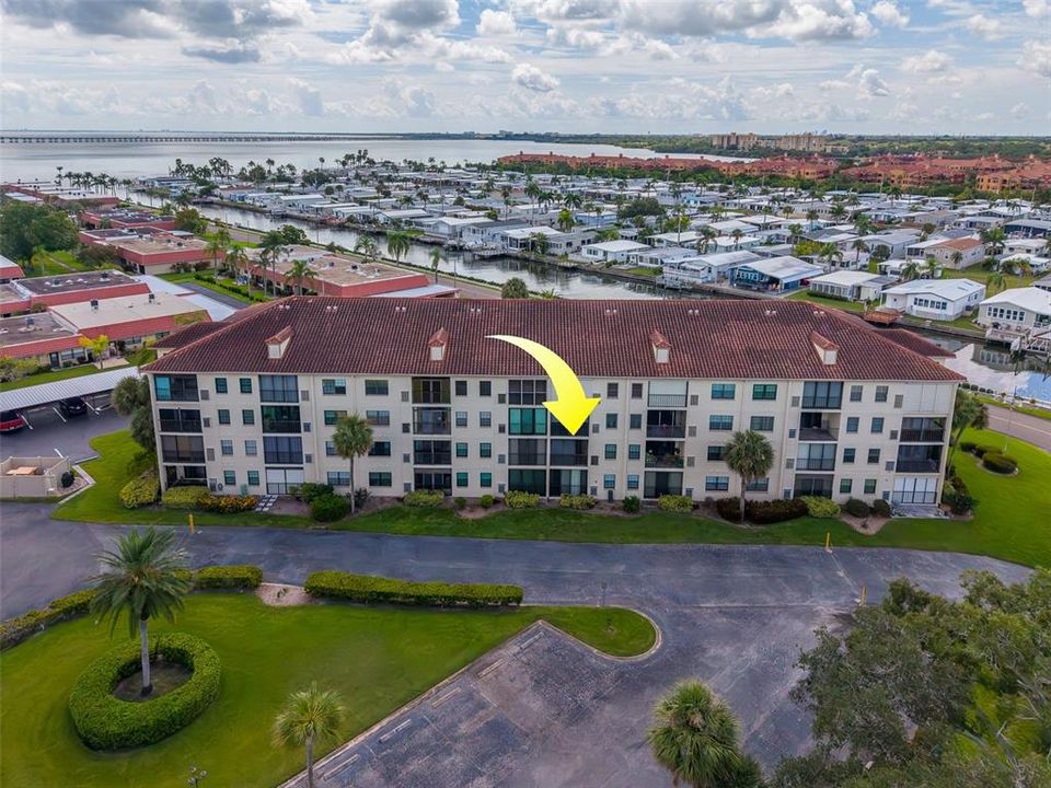 En Venta: $250,000 (2 camas, 2 baños, 1165 Pies cuadrados)