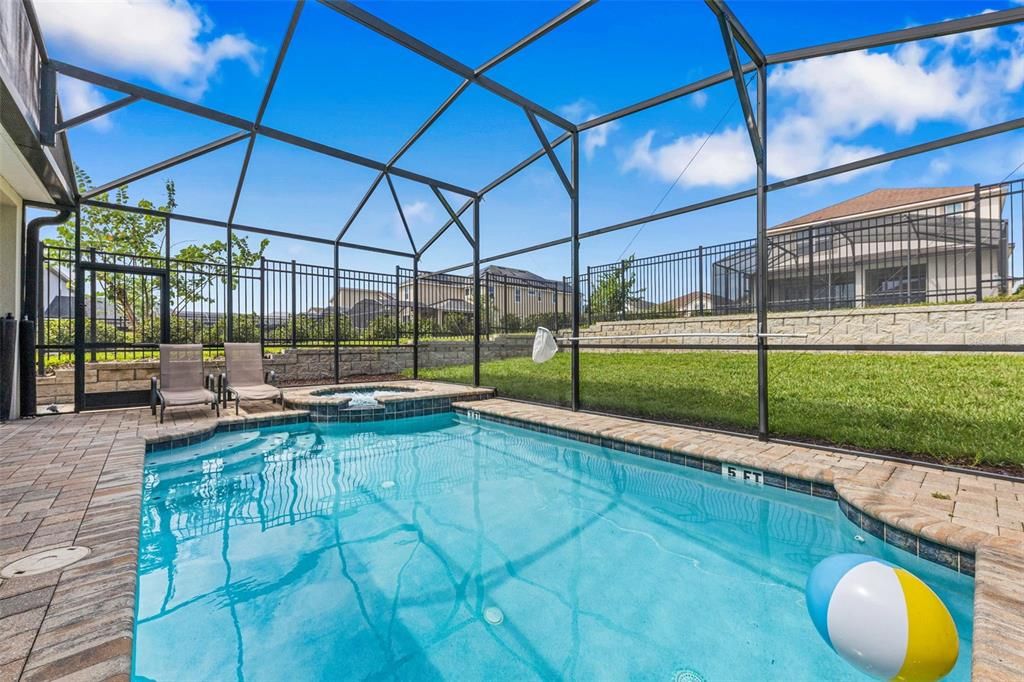 En Venta: $535,000 (4 camas, 3 baños, 2580 Pies cuadrados)
