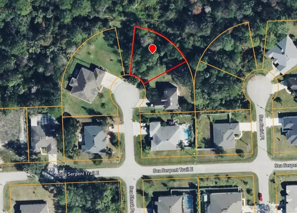 На продажу: $39,000 (0.23 acres)