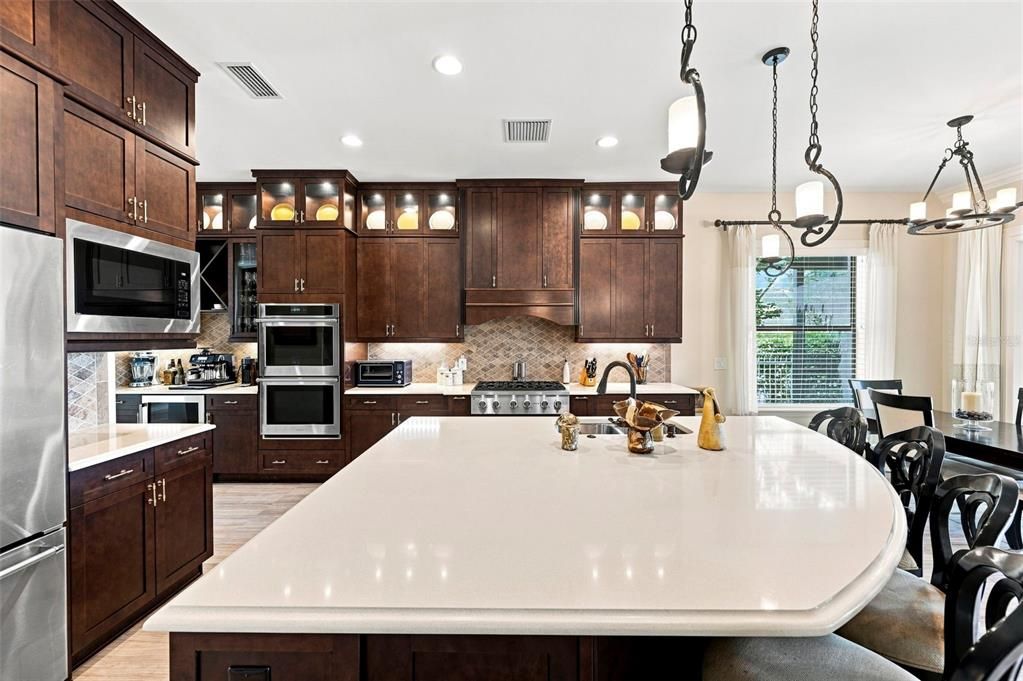 For Sale: $875,000 (4 beds, 2 baths, 3406 Square Feet)