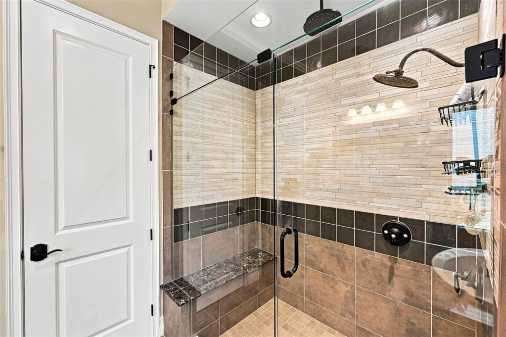 For Sale: $875,000 (4 beds, 2 baths, 3406 Square Feet)