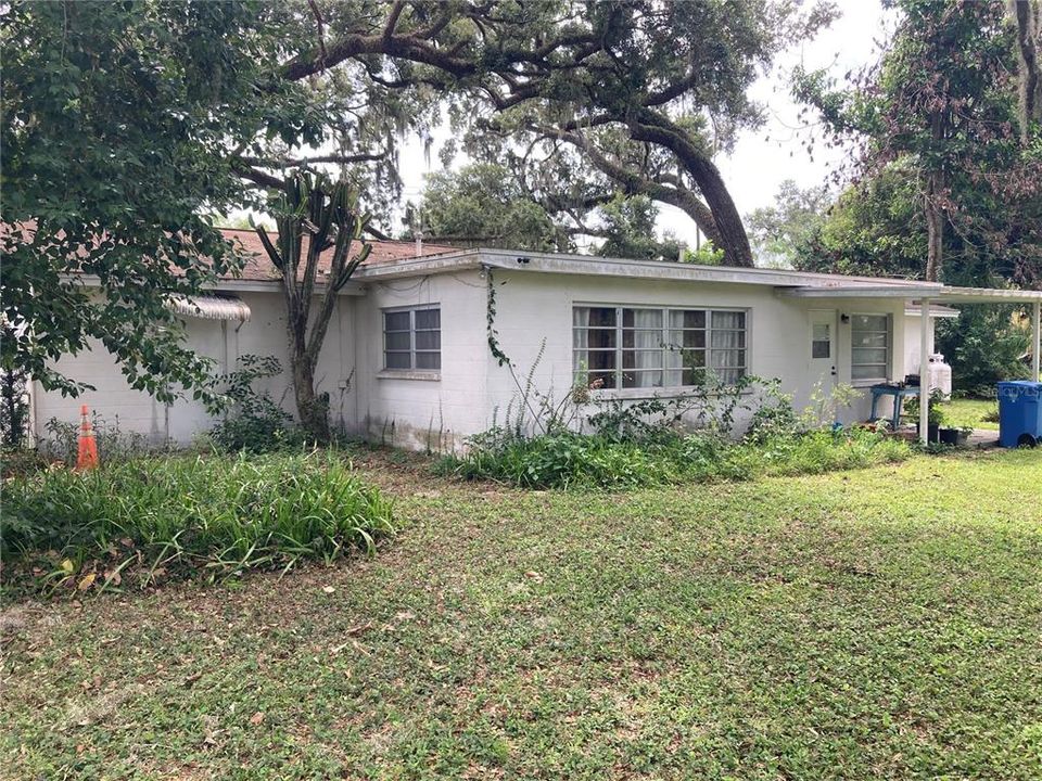 En Venta: $395,000 (3 camas, 2 baños, 1685 Pies cuadrados)