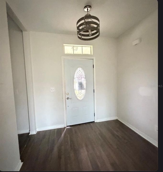 For Sale: $292,500 (4 beds, 2 baths, 2352 Square Feet)