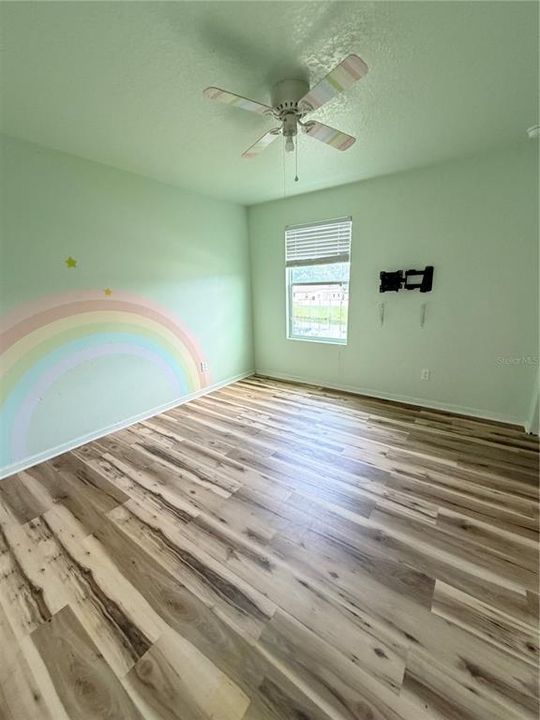 For Sale: $292,500 (4 beds, 2 baths, 2352 Square Feet)