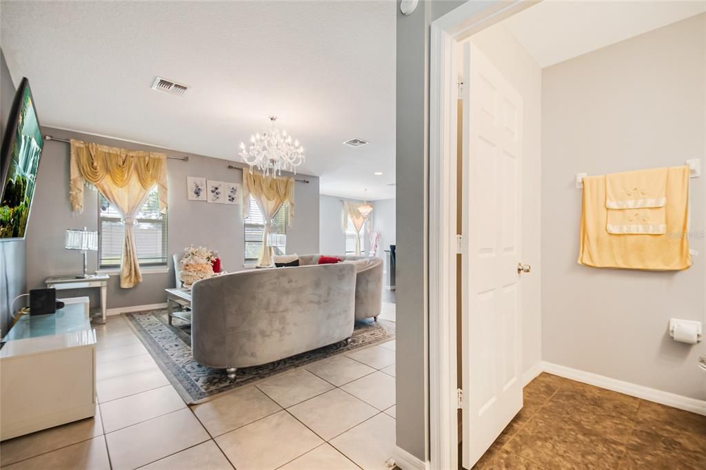 For Sale: $459,995 (4 beds, 2 baths, 2338 Square Feet)