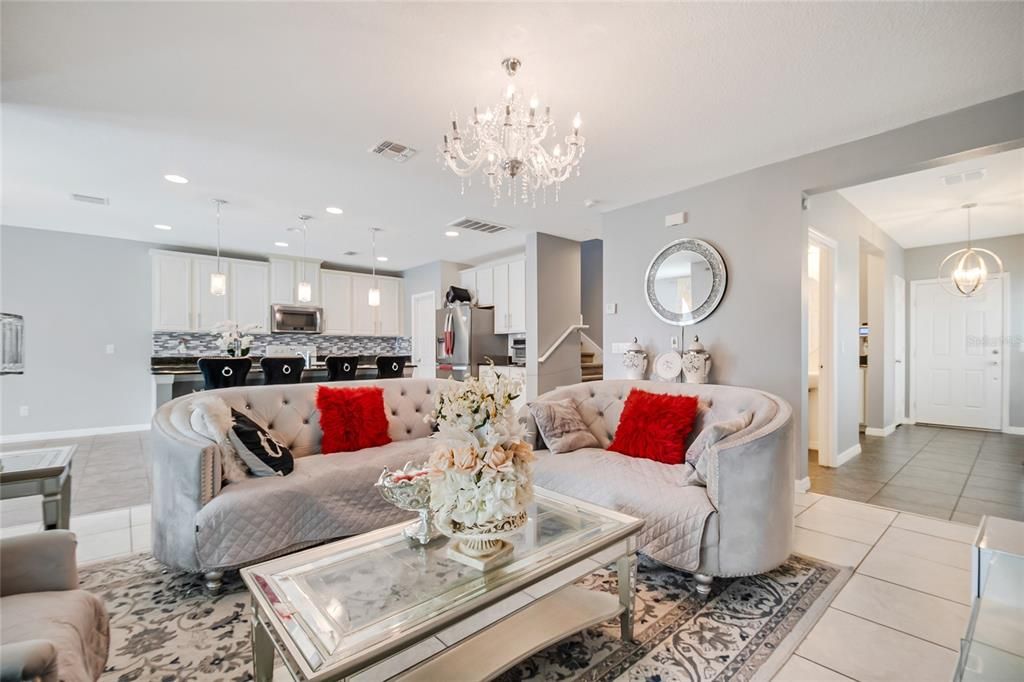 For Sale: $459,995 (4 beds, 2 baths, 2338 Square Feet)