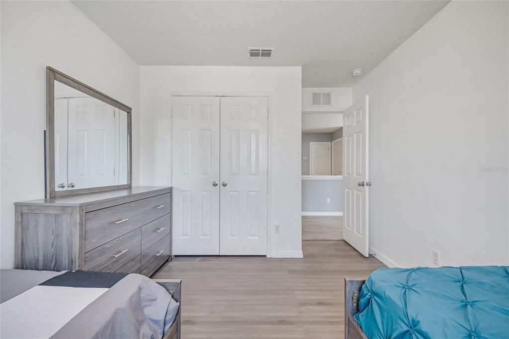 For Sale: $459,995 (4 beds, 2 baths, 2338 Square Feet)