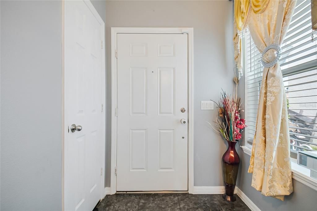 For Sale: $459,995 (4 beds, 2 baths, 2338 Square Feet)