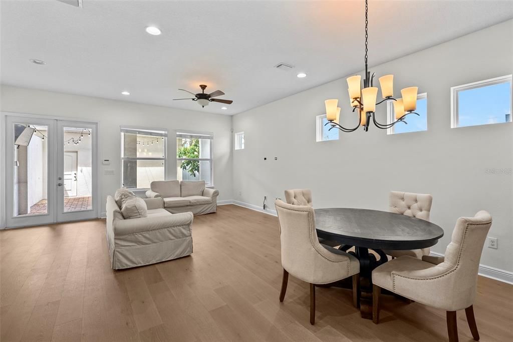 На продажу: $779,000 (3 спален, 2 ванн, 2146 Квадратных фут)