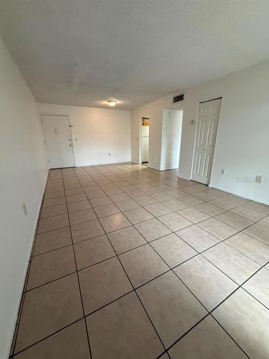 В аренду: $1,375 (2 спален, 2 ванн, 897 Квадратных фут)
