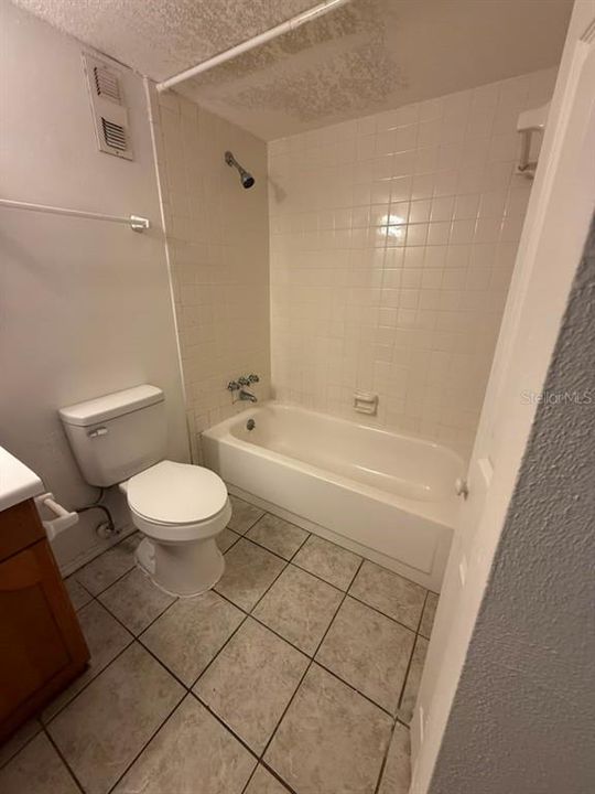В аренду: $1,375 (2 спален, 2 ванн, 897 Квадратных фут)