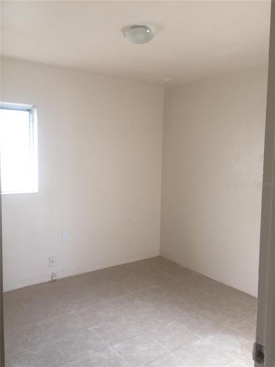 En Renta: $1,095 (3 camas, 1 baños, 945 Pies cuadrados)
