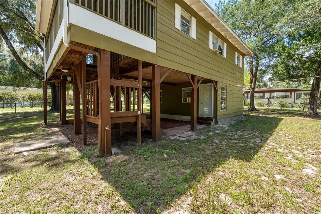 Activo con contrato: $135,000 (2 camas, 1 baños, 800 Pies cuadrados)