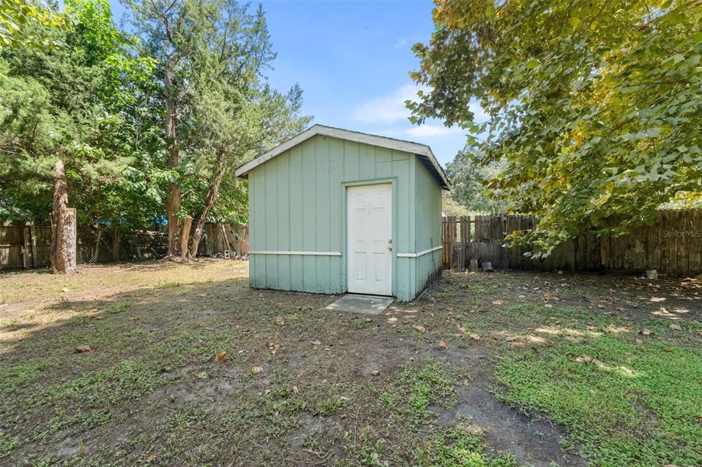Activo con contrato: $135,000 (2 camas, 1 baños, 800 Pies cuadrados)