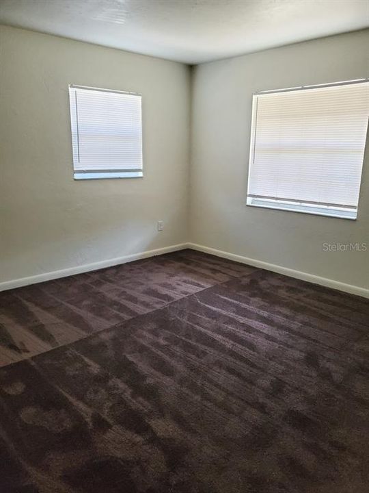 For Rent: $1,875 (3 beds, 2 baths, 1275 Square Feet)