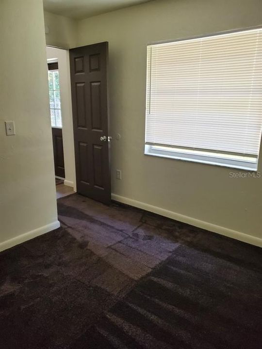 For Rent: $1,875 (3 beds, 2 baths, 1275 Square Feet)