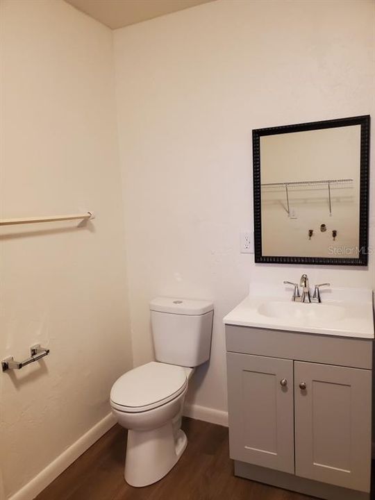 For Rent: $1,875 (3 beds, 2 baths, 1275 Square Feet)