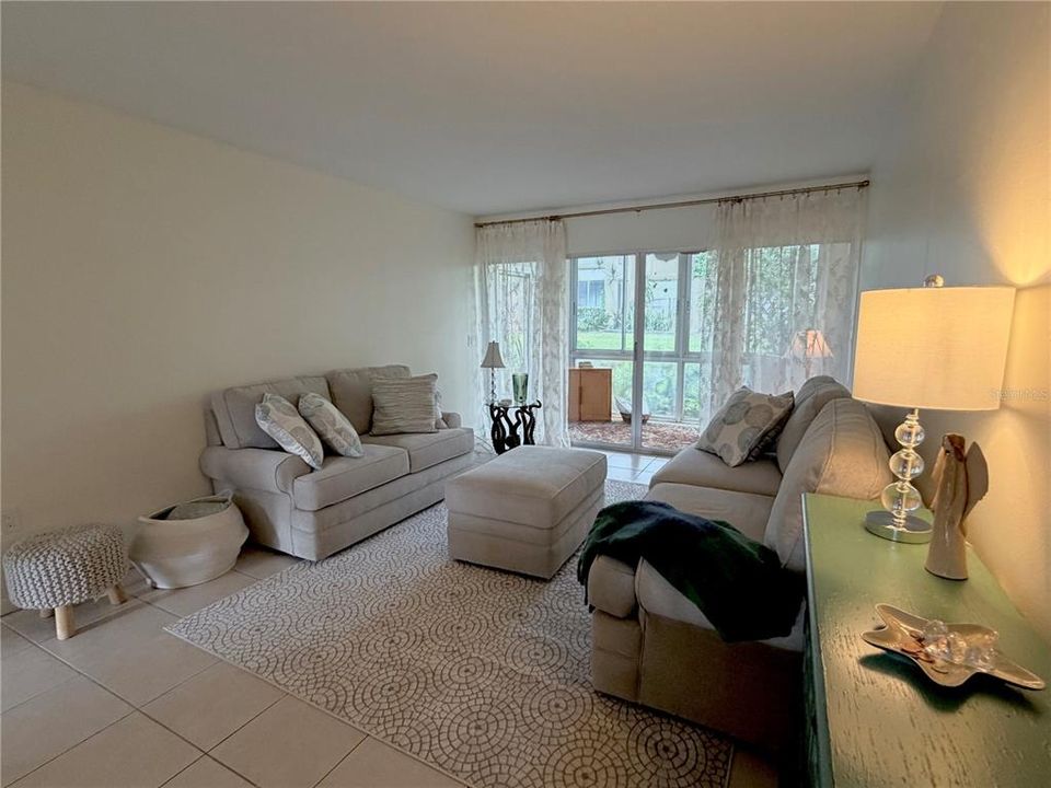 En Venta: $153,000 (1 camas, 1 baños, 875 Pies cuadrados)