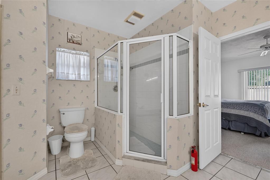 En Venta: $415,000 (3 camas, 2 baños, 1847 Pies cuadrados)