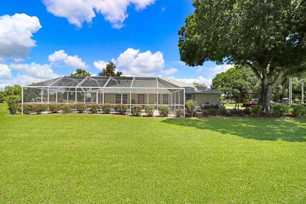En Venta: $900,000 (4 camas, 3 baños, 2599 Pies cuadrados)