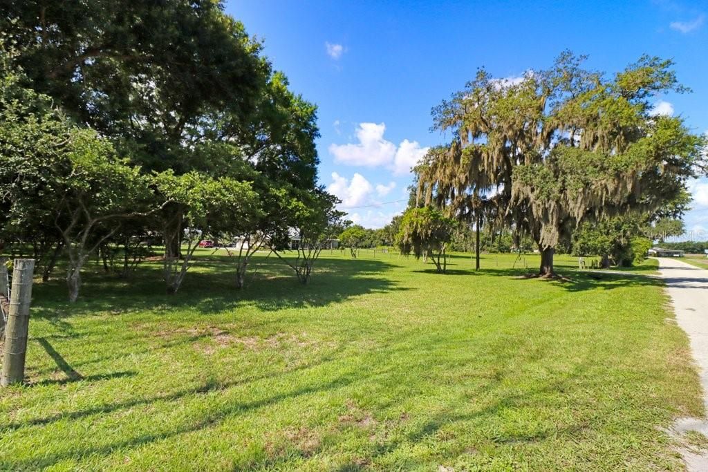En Venta: $900,000 (4 camas, 3 baños, 2599 Pies cuadrados)
