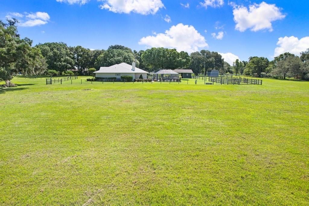 En Venta: $900,000 (4 camas, 3 baños, 2599 Pies cuadrados)