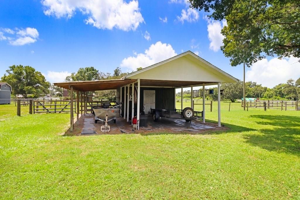 En Venta: $900,000 (4 camas, 3 baños, 2599 Pies cuadrados)