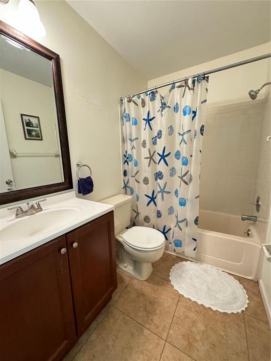 For Rent: $1,600 (3 beds, 2 baths, 1037 Square Feet)
