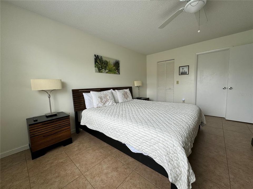 For Rent: $1,600 (3 beds, 2 baths, 1037 Square Feet)