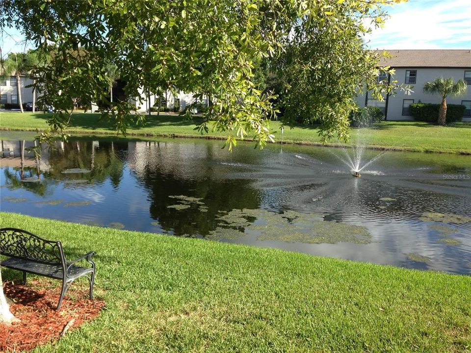 For Rent: $1,600 (3 beds, 2 baths, 1037 Square Feet)