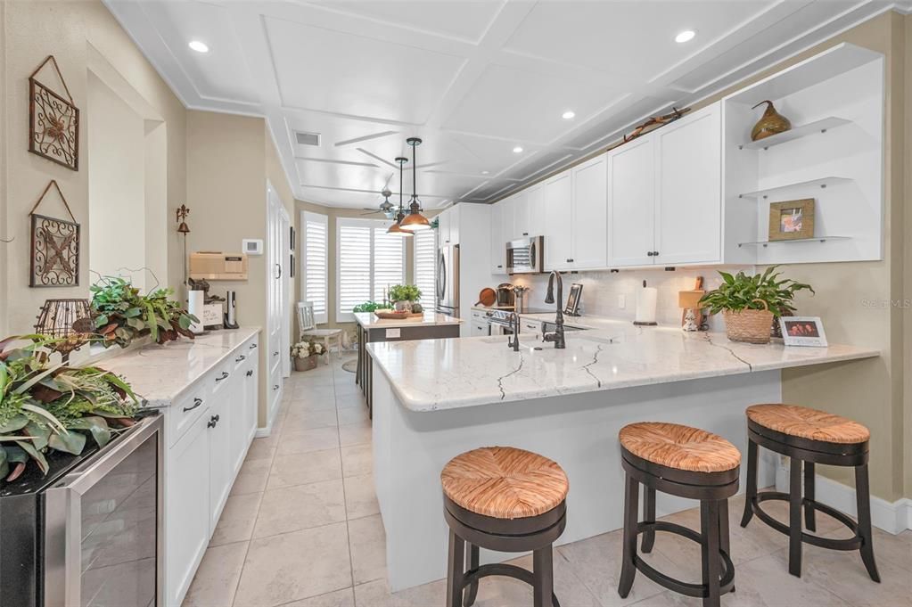 En Venta: $1,225,000 (3 camas, 3 baños, 2215 Pies cuadrados)
