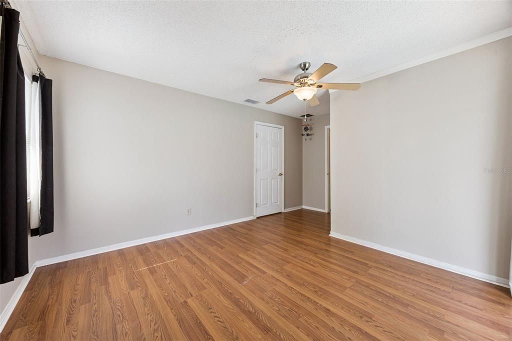 For Sale: $559,000 (4 beds, 2 baths, 2255 Square Feet)