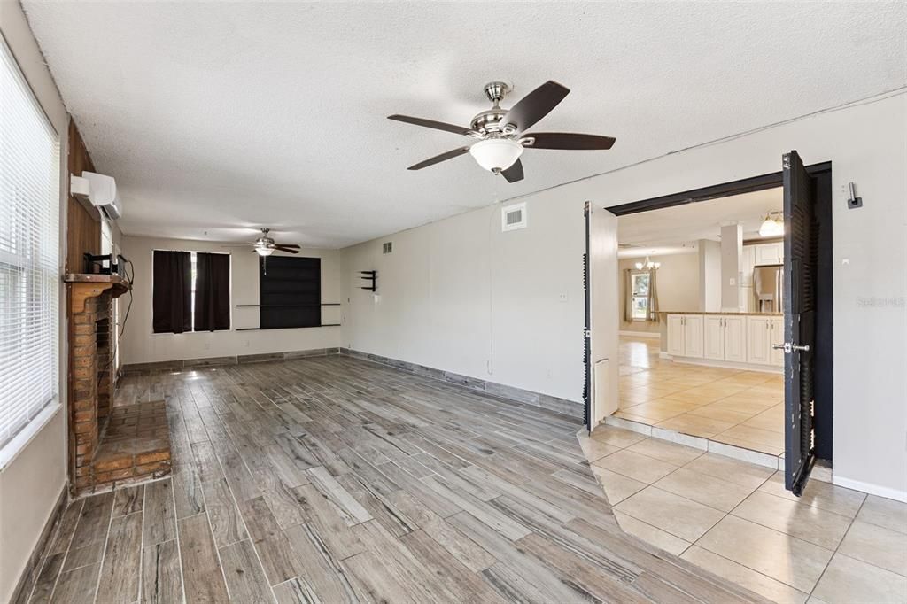 For Sale: $559,000 (4 beds, 2 baths, 2255 Square Feet)