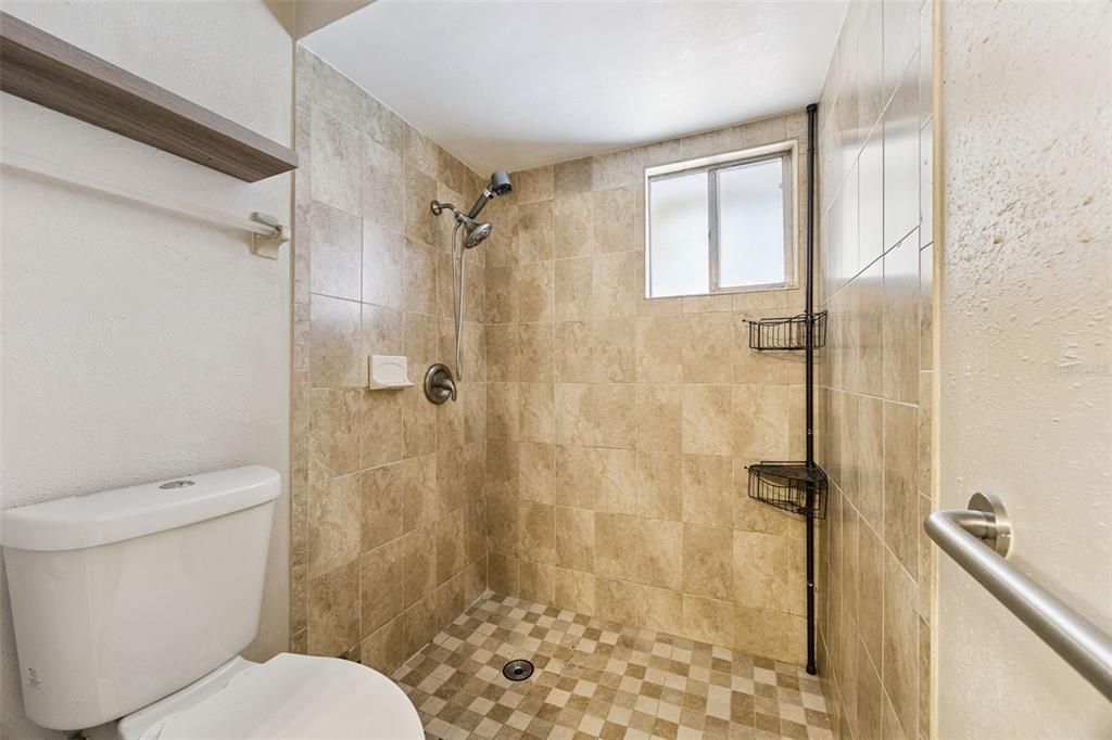 For Sale: $559,000 (4 beds, 2 baths, 2255 Square Feet)